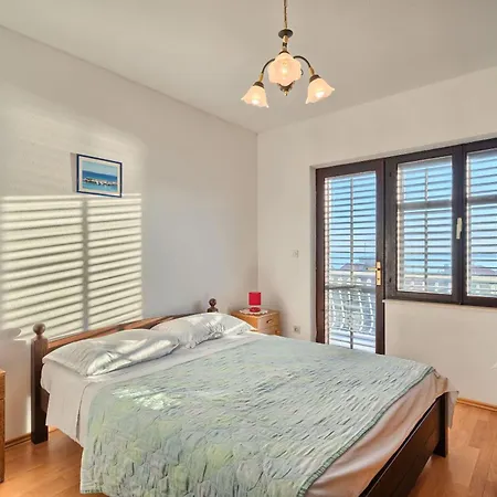 Апартаменты Antev Севид